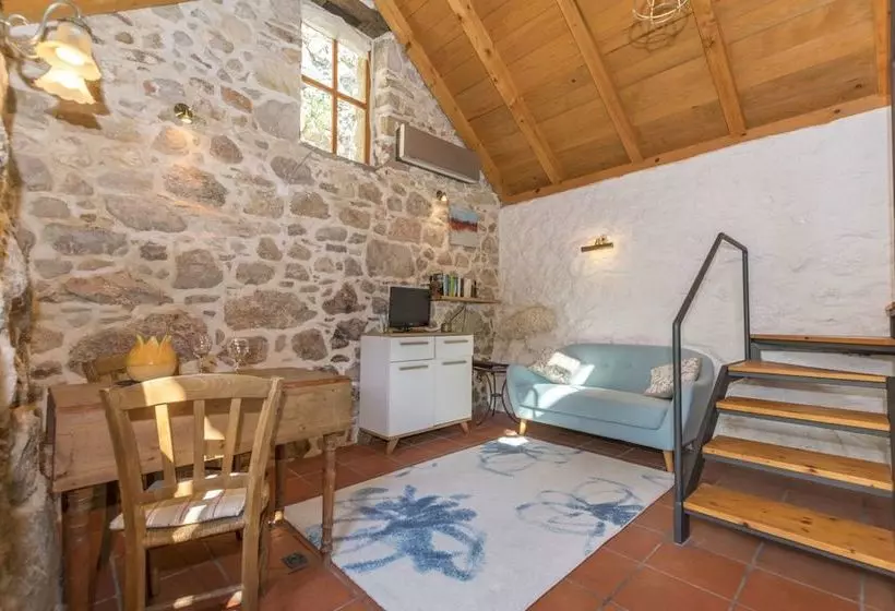 House Cottage
