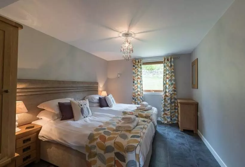 Lord Galloway 34, Newton Stewart