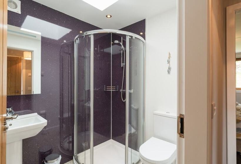 Lord Galloway 34, Newton Stewart