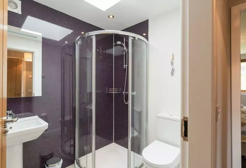 Lord Galloway 34, Newton Stewart