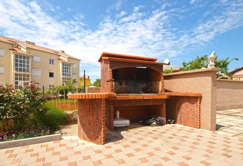 پانسیون Apartments Dragica 1251