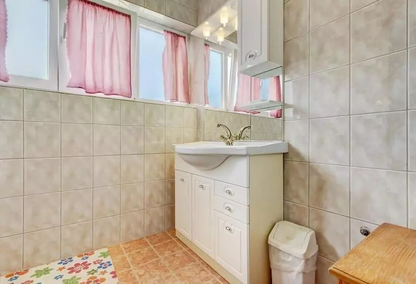 Majatalo Apartments Dragica 1251
