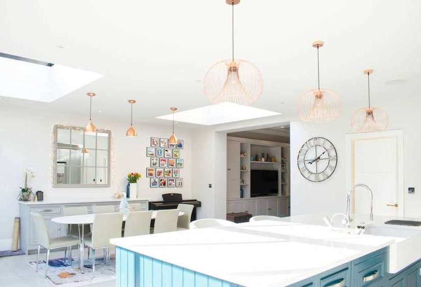 Stylish & Stunning 5 Bed House In Clapham South