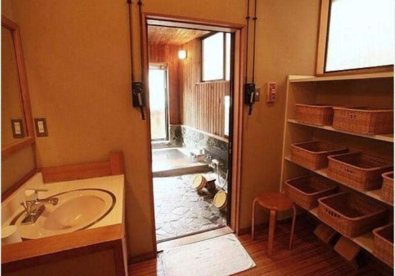 Отель Shima Onsen Mikiya Ryokan