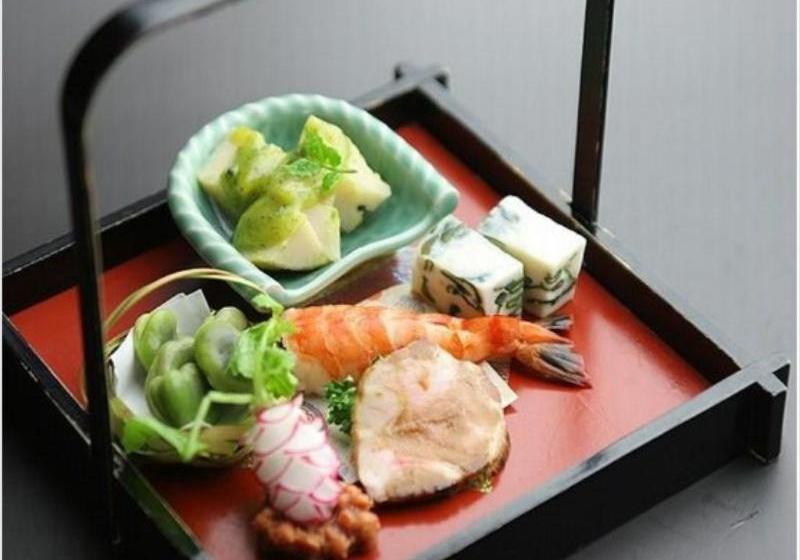 Отель Shima Onsen Mikiya Ryokan