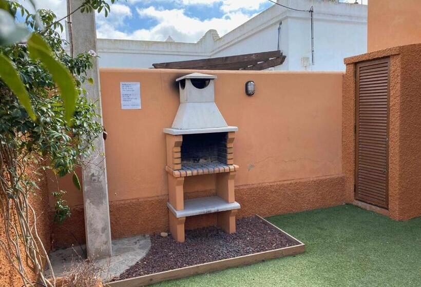 Apartamento Para 4 Personas Con Jardín Privado Y Barbacoa Cerca De La Playa