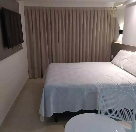Guest Manaíra Apart