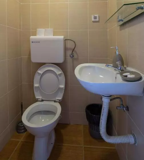 Hostel S