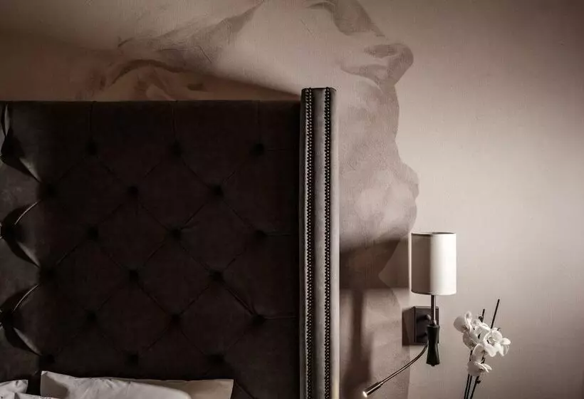 هتل Pjazza Merkanti   Boutique Living