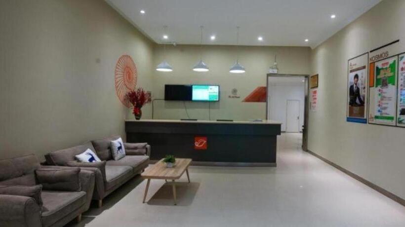 Otel Shell Xinxiang Weibin District Railway Station Department Store