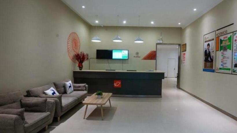 Otel Shell Xinxiang Weibin District Railway Station Department Store