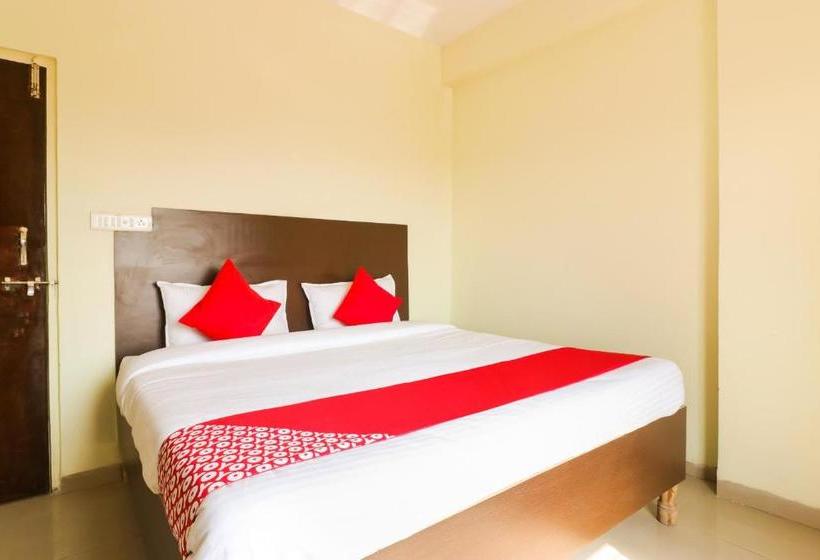 Hotel Oyo 60530 City Palace