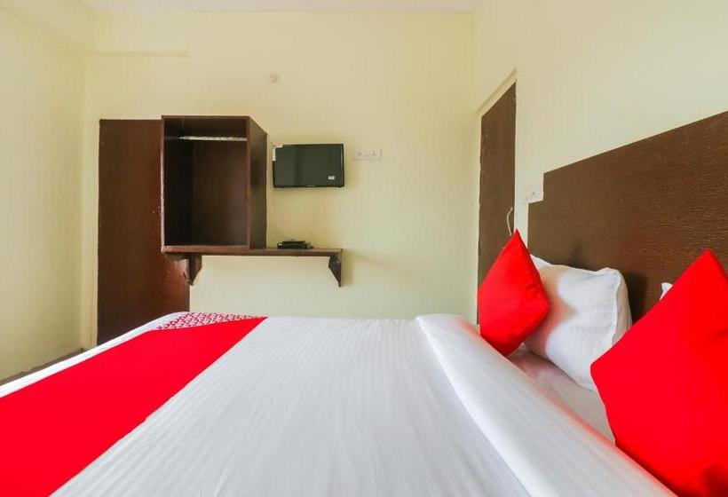 Hotel Oyo 60530 City Palace