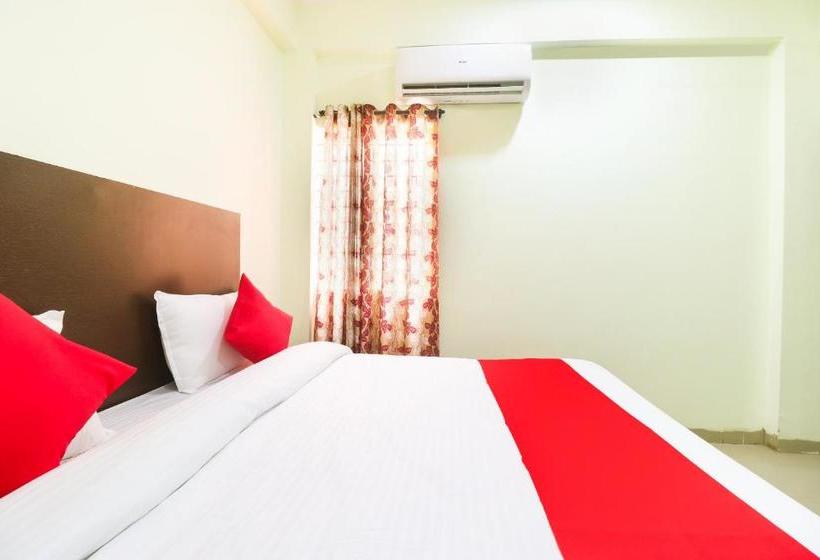 Hotel Oyo 60530 City Palace