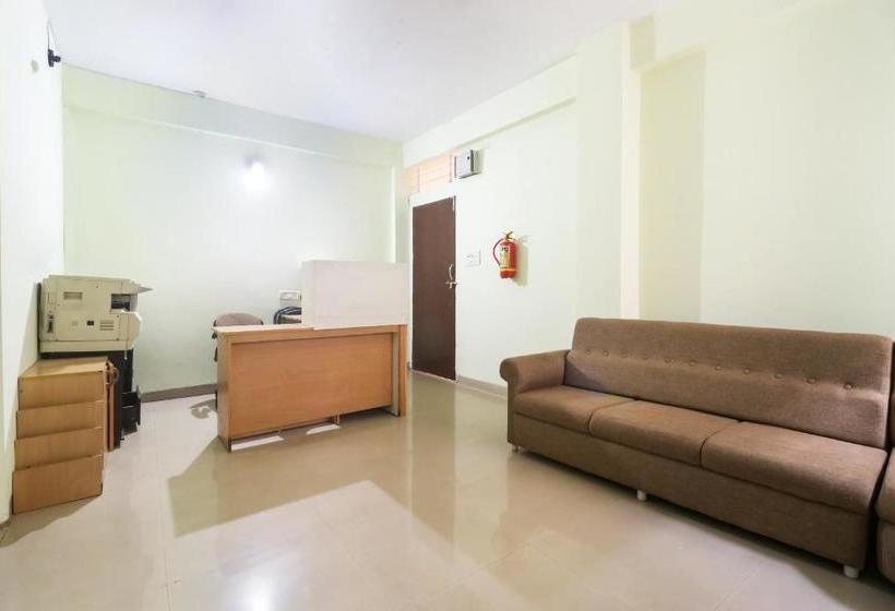 Hotel Oyo 60530 City Palace