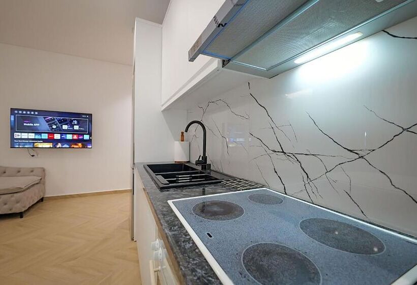 ホテル Villa Juna Beach