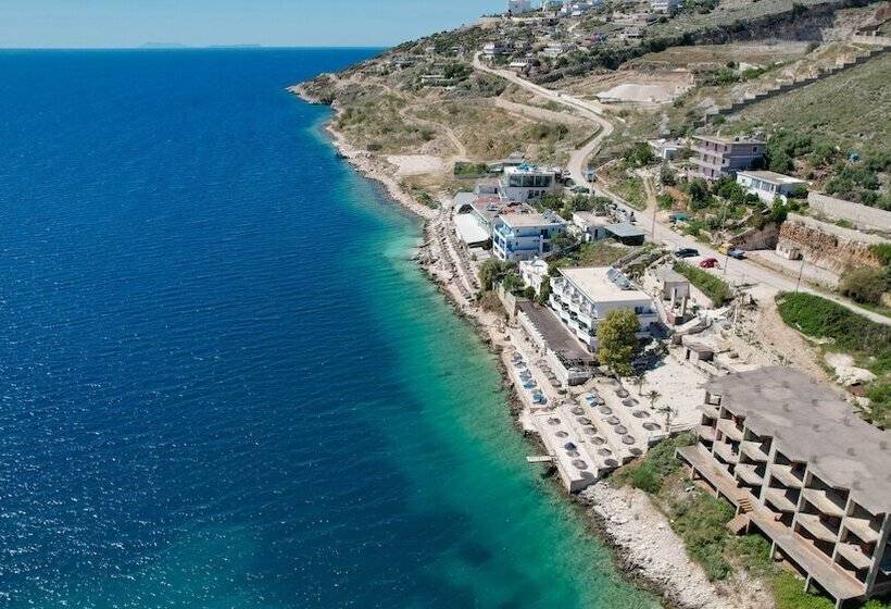 ホテル Villa Juna Beach