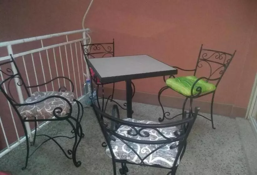 پانسیون Apartmani Mimi