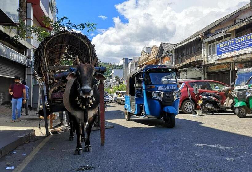 Pension De Paris à Kandy