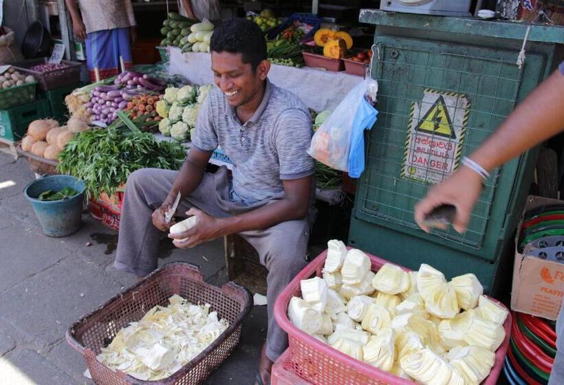 Pension De Paris à Kandy