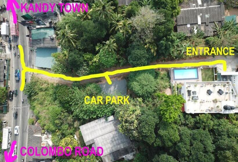 Pension De Paris à Kandy