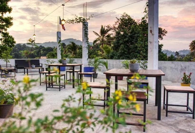 Pension De Paris à Kandy