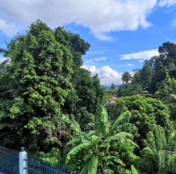 Pension De Paris à Kandy