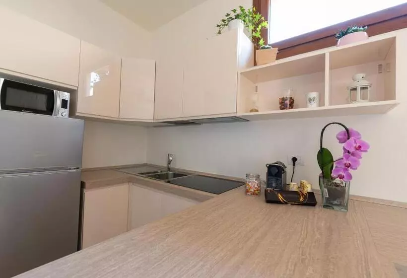 پانسیون Florest Guest House