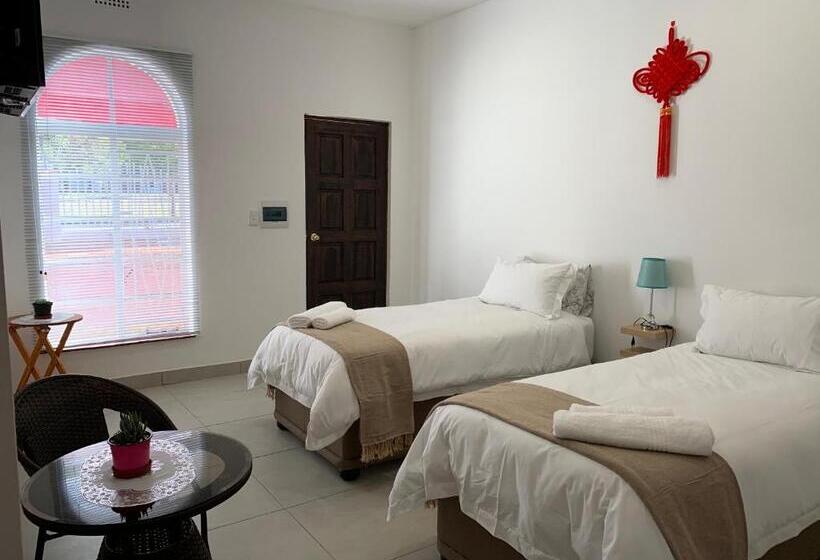 بنسيون One More Nap Self Catering