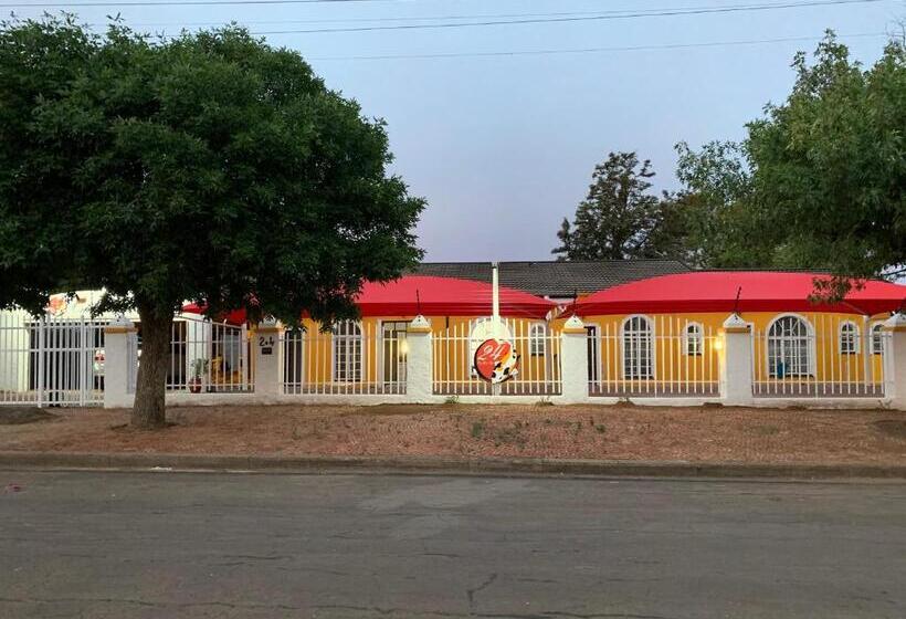 بنسيون One More Nap Self Catering