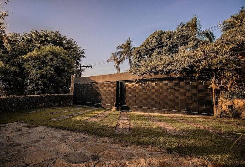 פנסיון Suítes Vista Pro Mar Ilhabela