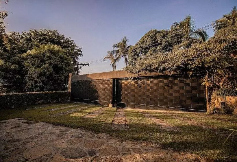 Majatalo Suítes Vista Pro Mar Ilhabela