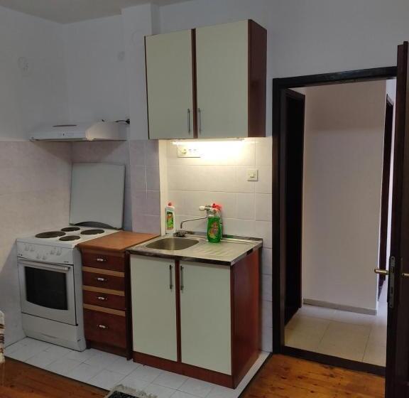 پانسیون Topholiday