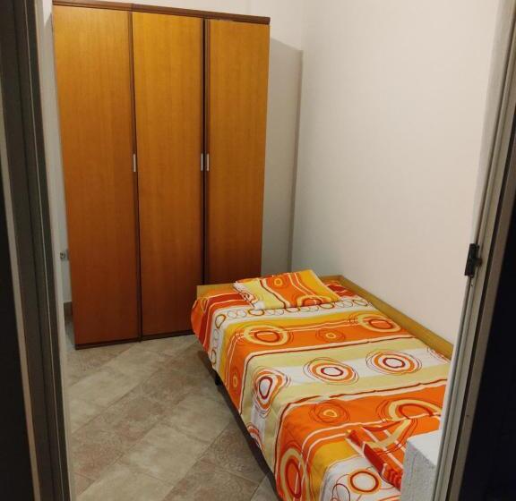 پانسیون Topholiday