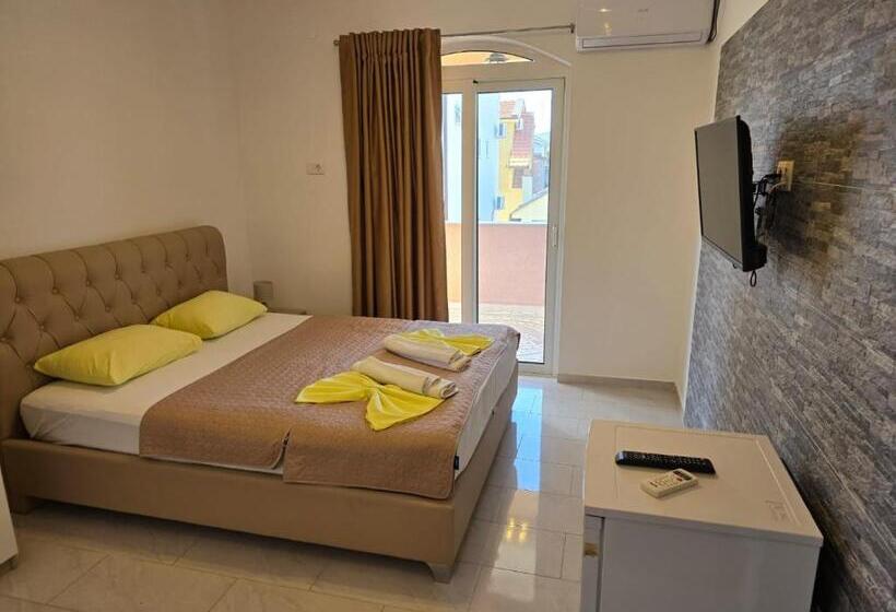 پانسیون Vila Cattleya