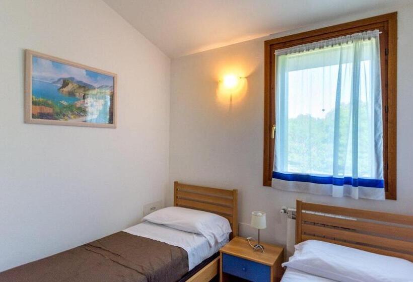 리조트 Bungalow S3