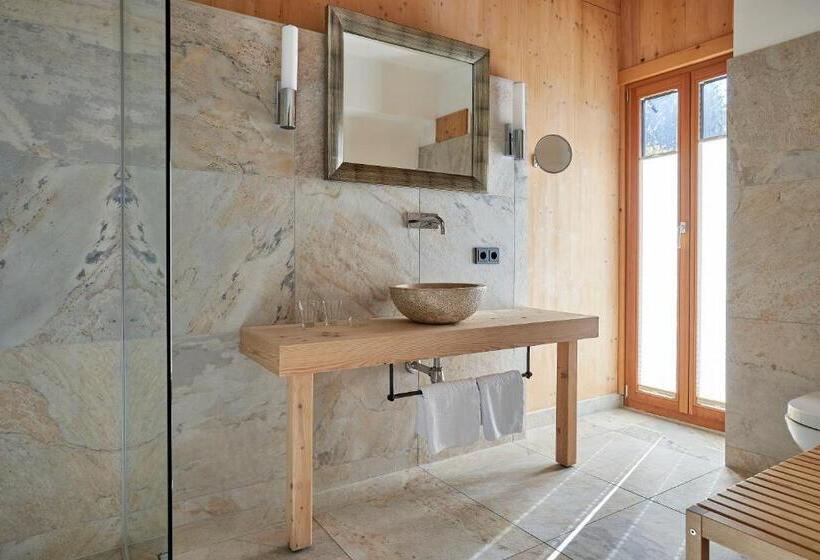 Rosamunde Apartments