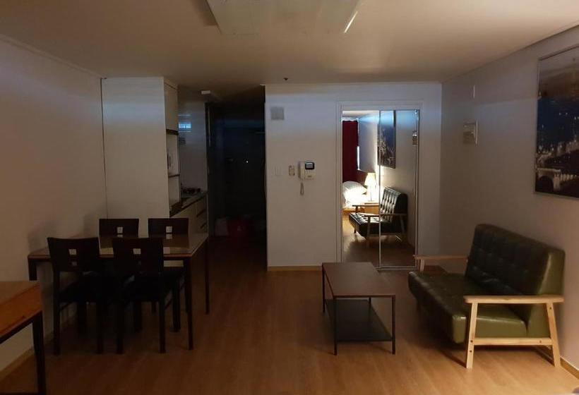 Stay And Co Residence