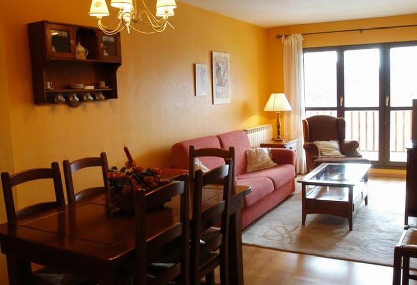 Apartamentos Prados de Velarta