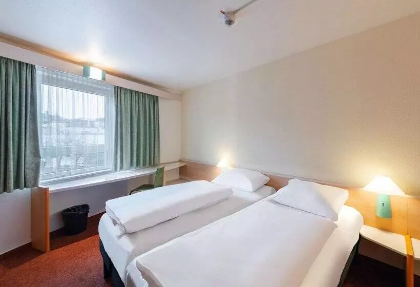 B&B HOTEL Wuppertal-City