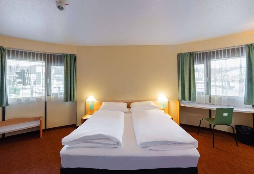 B&B HOTEL Wuppertal-City