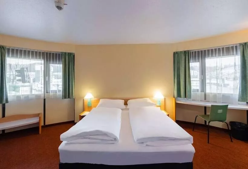 B&B HOTEL Wuppertal-City