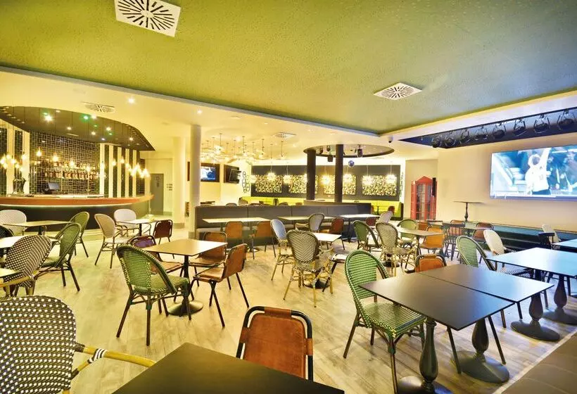 Отель Barcelo Teguise Beach - Adults Only