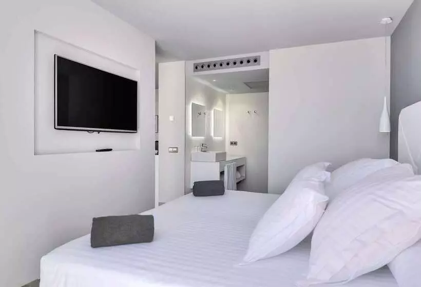 Отель Barcelo Teguise Beach - Adults Only