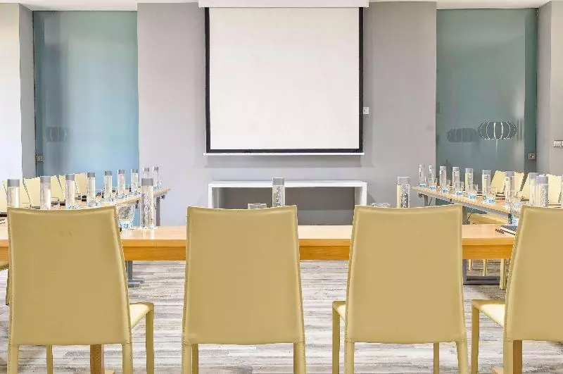 Отель Barcelo Teguise Beach - Adults Only