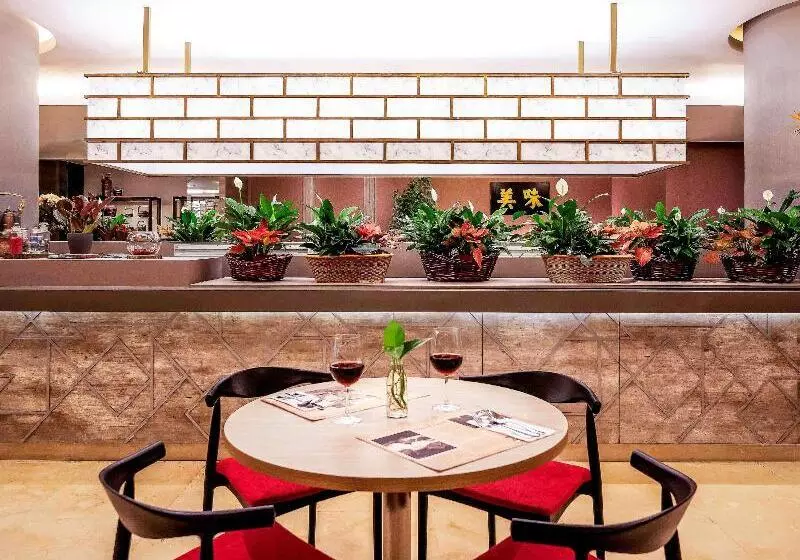 هتل Grand Mercure Singapore Roxy