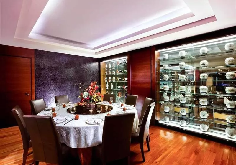 هتل Grand Mercure Singapore Roxy