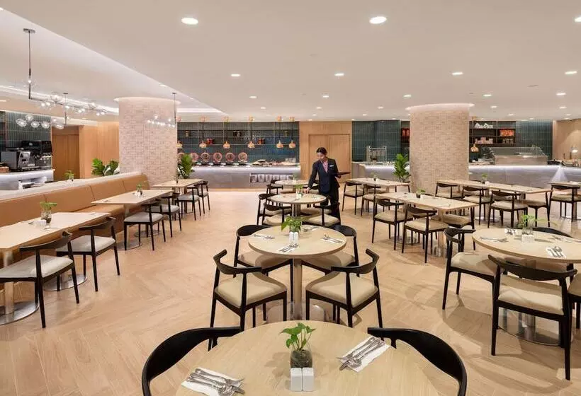 هتل Grand Mercure Singapore Roxy