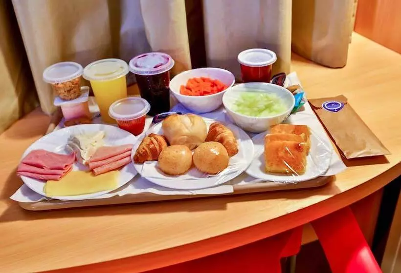 בית מלון כפרי Ibis Goiania