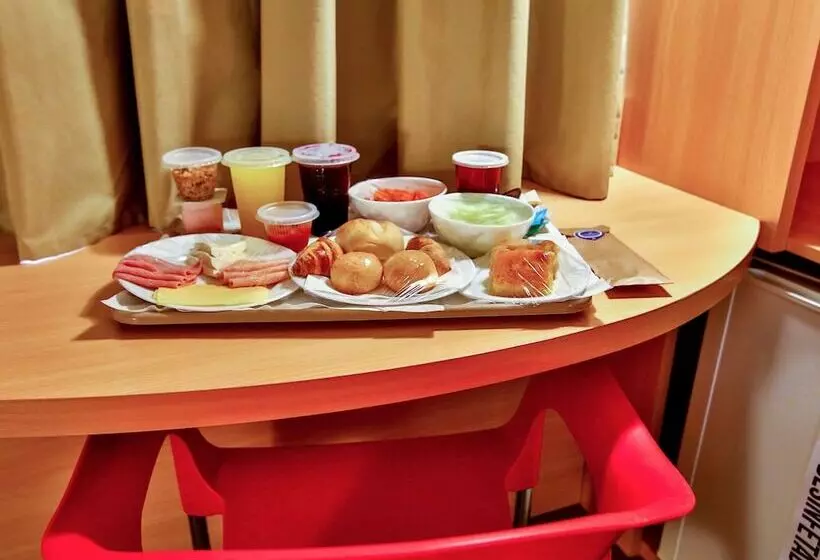 בית מלון כפרי Ibis Goiania